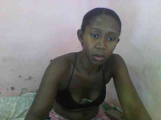Natacha24 webcam