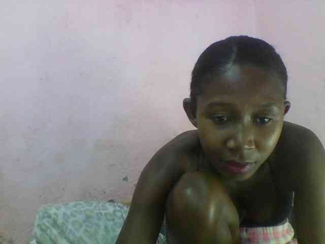 Natacha24 webcam