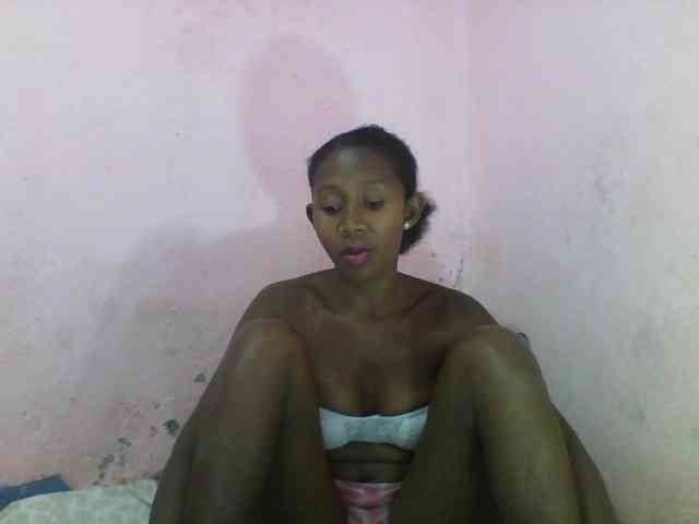Natacha24 webcam