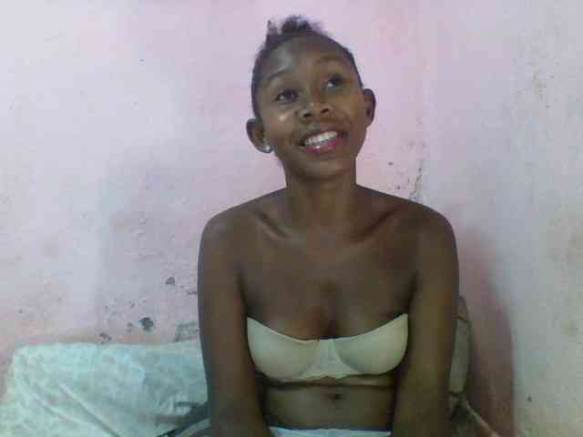 Natacha24 webcam