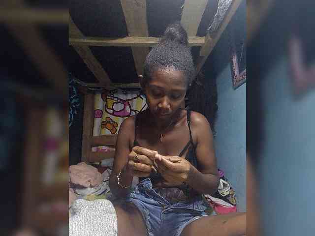 Natacha24 webcam