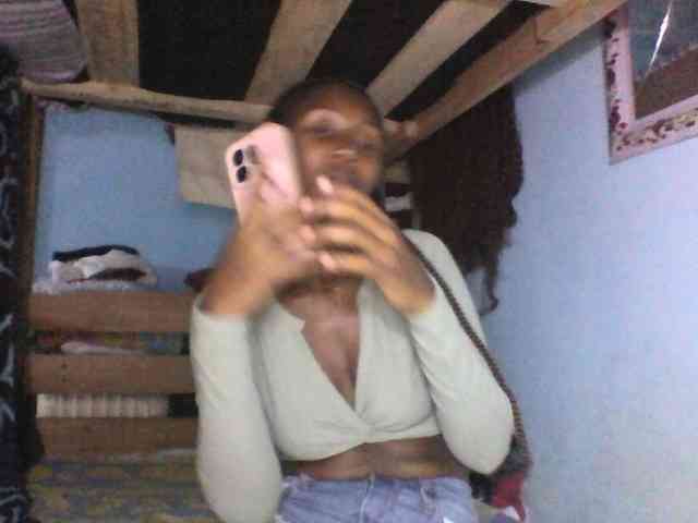 Natacha24 webcam