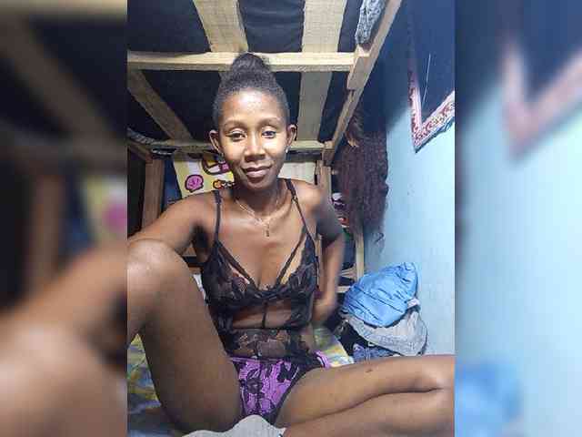 Natacha24 webcam
