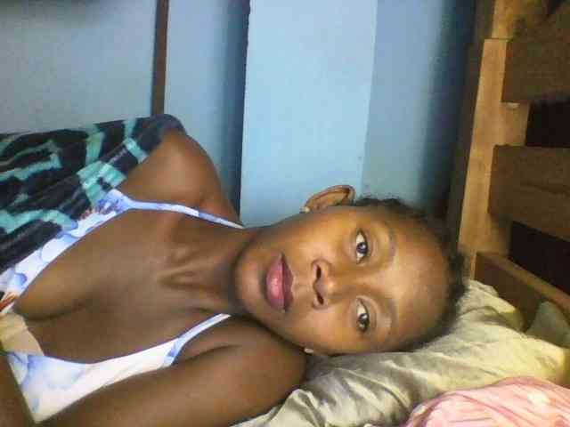 Natacha24 webcam