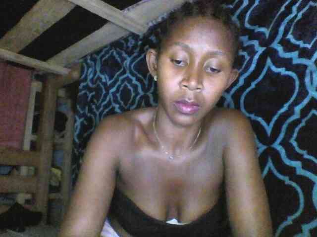 Natacha24 webcam