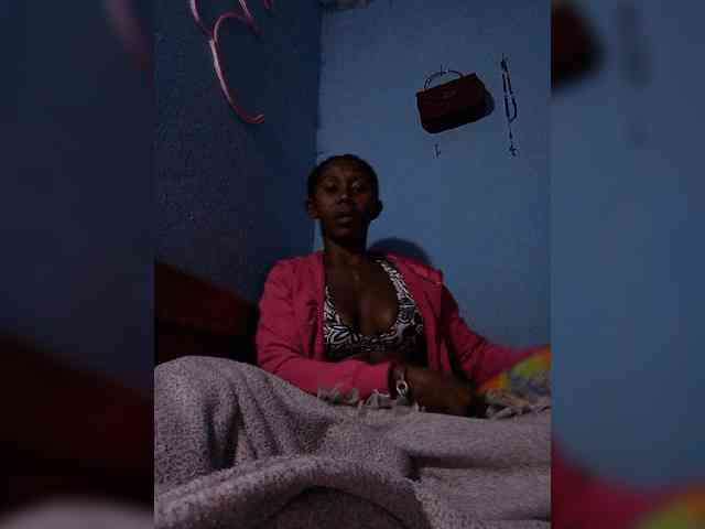 Natacha24 webcam