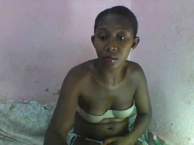 Natacha24 webcam