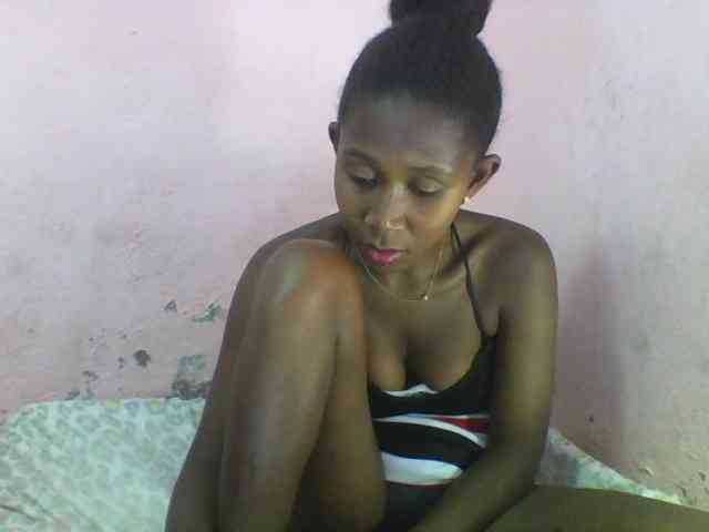 Natacha24 webcam