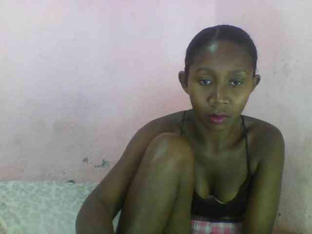 Natacha24 webcam