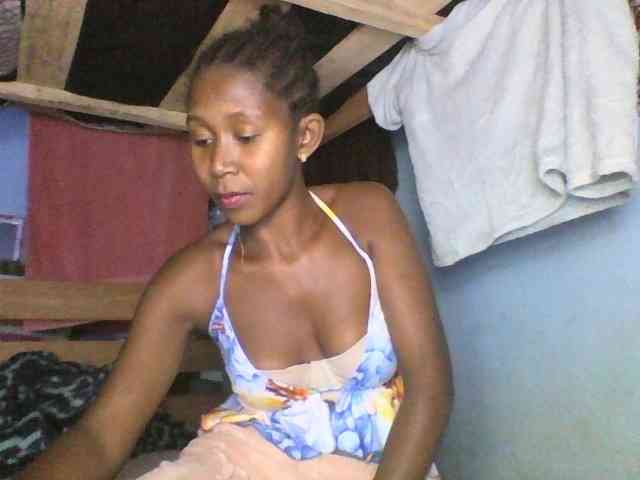Natacha24 webcam