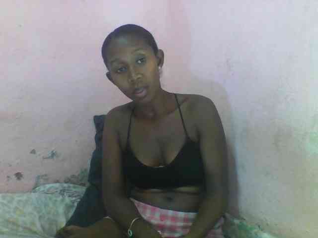 Natacha24 webcam