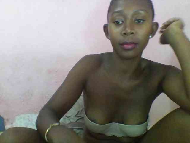 Natacha24 webcam