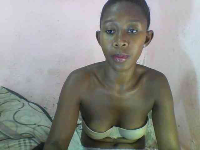 Natacha24 webcam