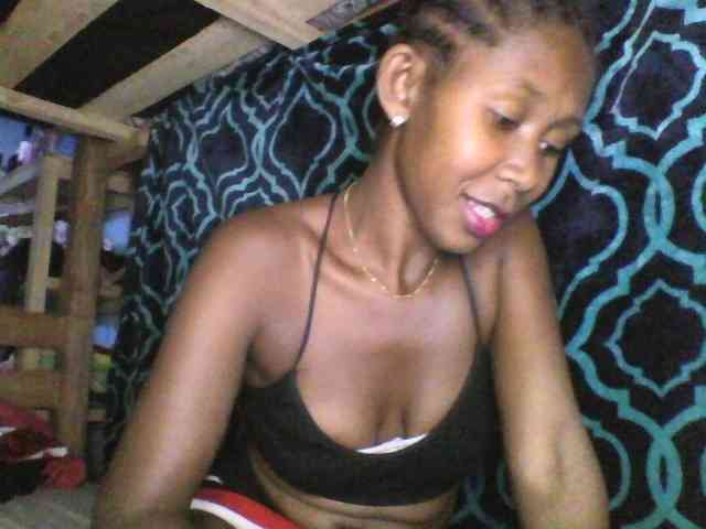 Natacha24 webcam