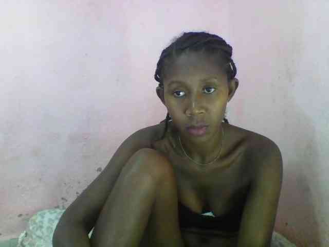 Natacha24 webcam