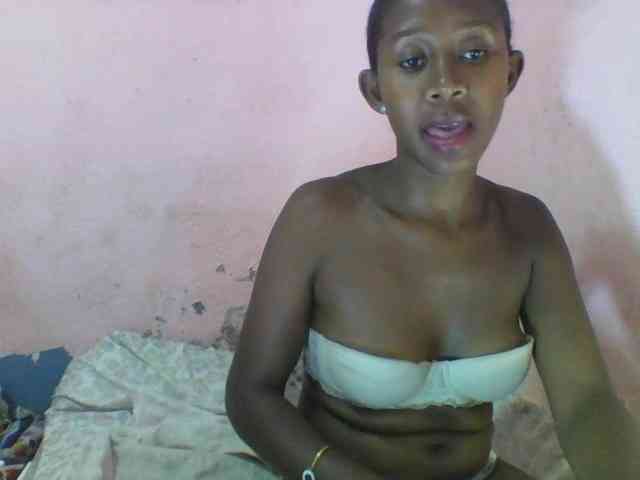 Natacha24 webcam