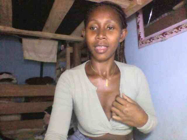 Natacha24 webcam