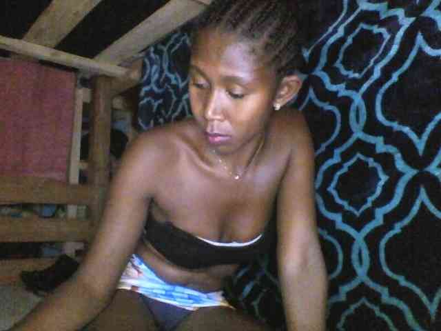 Natacha24 webcam