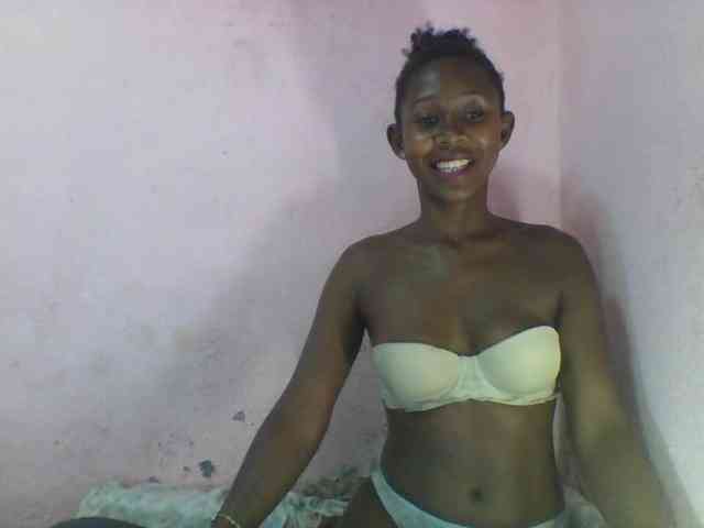 Natacha24 webcam