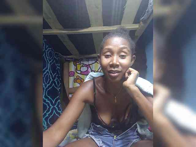 Natacha24 webcam
