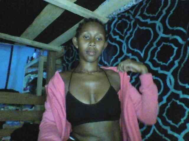 Natacha24 webcam