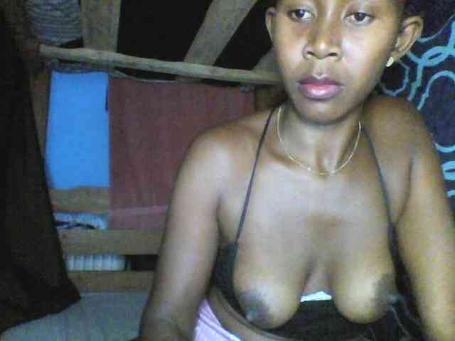 Natacha24 webcam