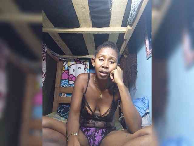 Natacha24 webcam