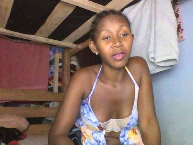 Natacha24 webcam