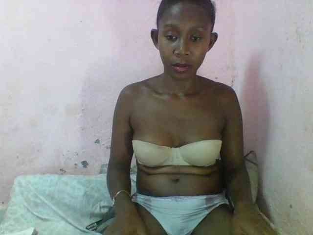 Natacha24 webcam