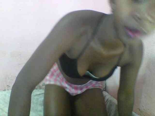 Natacha24 webcam