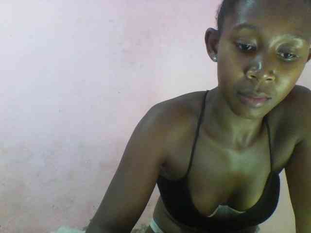 Natacha24 webcam