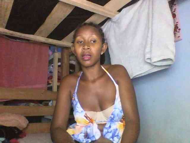 Natacha24 webcam