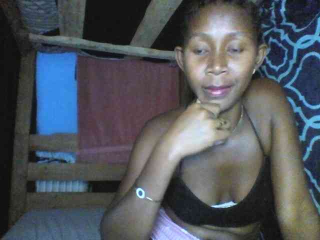 Natacha24 webcam