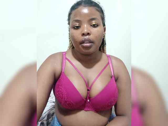 PrincessCandix8 webcam