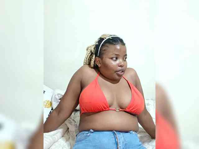 PrincessCandix8 webcam