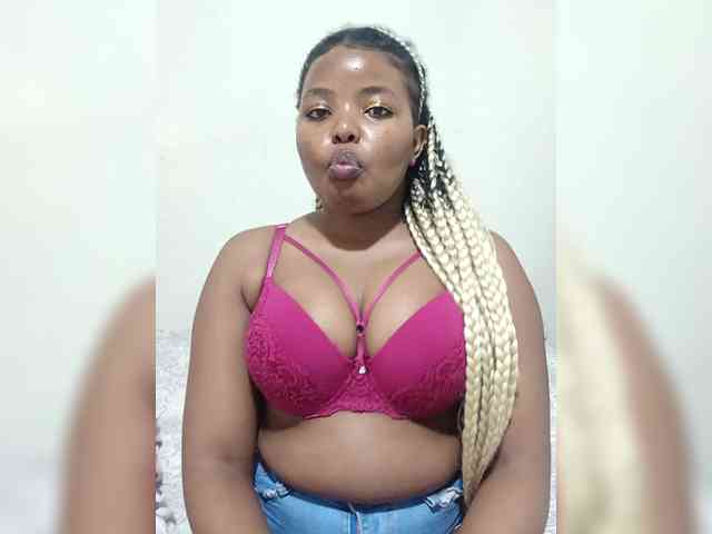 PrincessCandix8 webcam