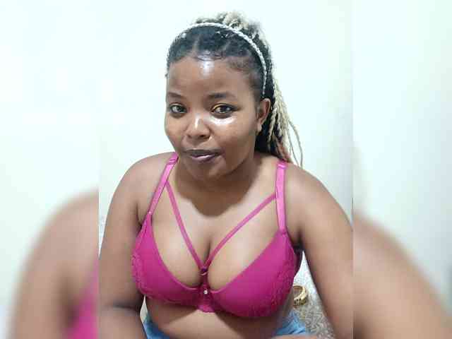 PrincessCandix8 webcam