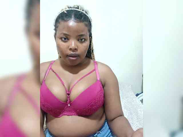 PrincessCandix8 webcam