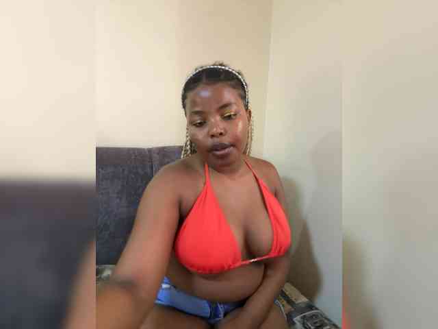 PrincessCandix8 webcam