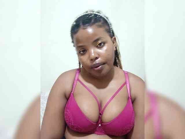 PrincessCandix8 webcam