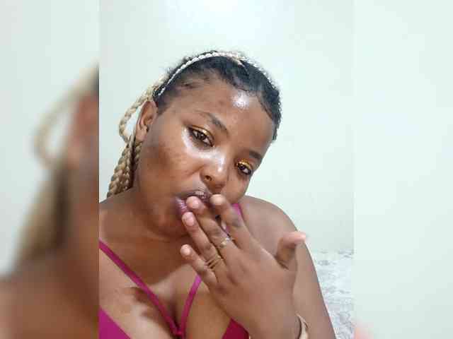 PrincessCandix8 webcam