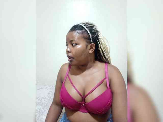 PrincessCandix8 webcam