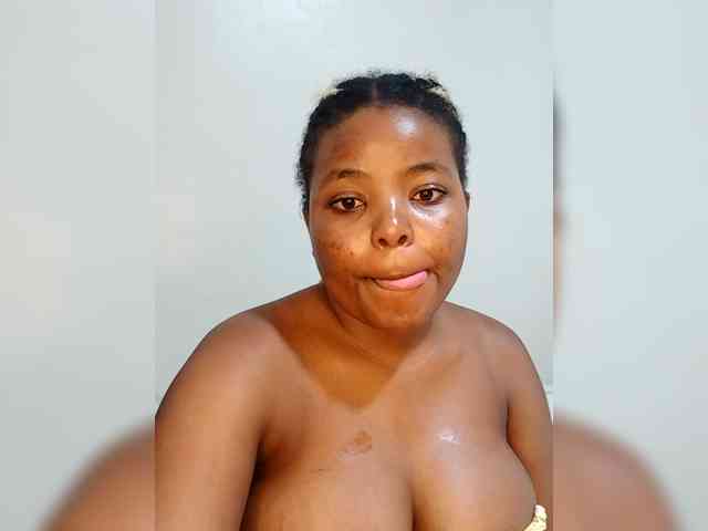 PrincessCandix8 webcam