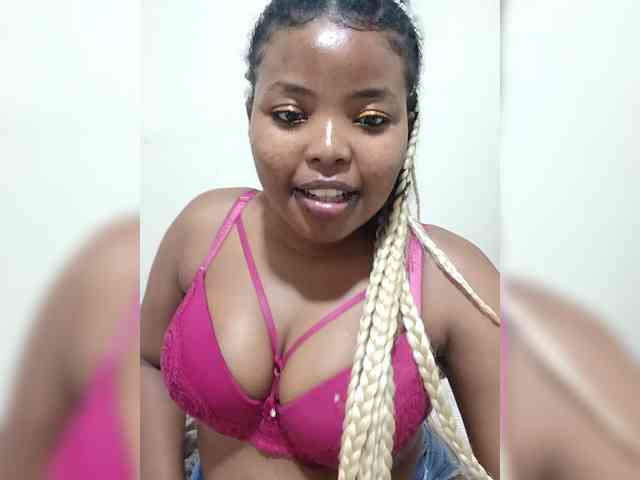 PrincessCandix8 webcam