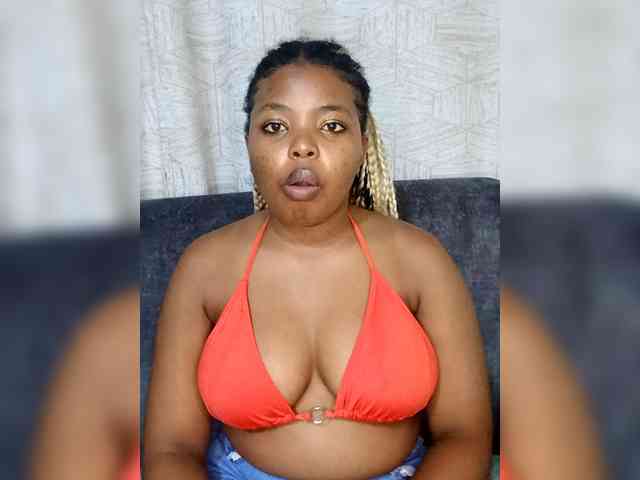 PrincessCandix8 webcam