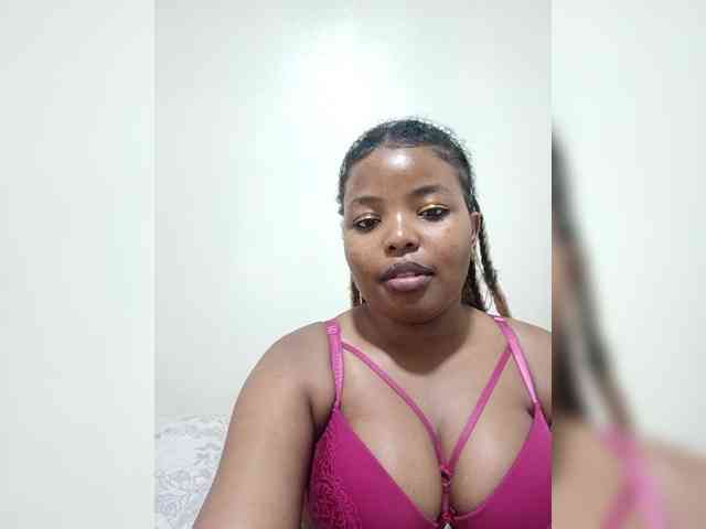 PrincessCandix8 webcam