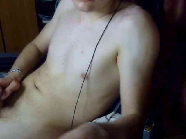 Kersertik Live Webcam on BongaCams