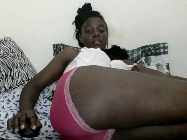 Africancutegal live cam on BongaCams