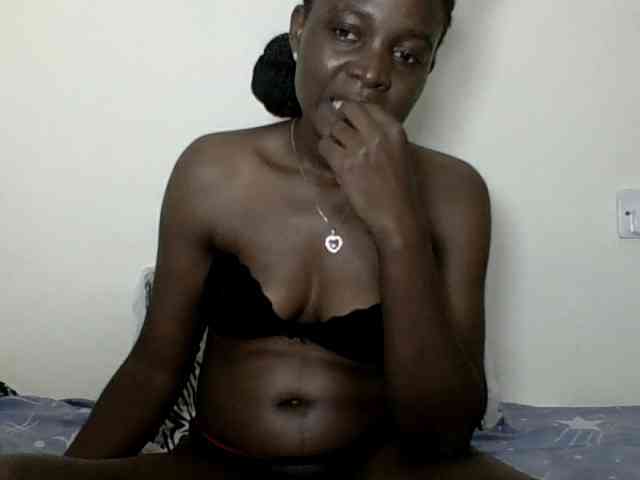 Modelo: Africancutegal