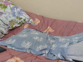 Honeysparklee's Live Webcam